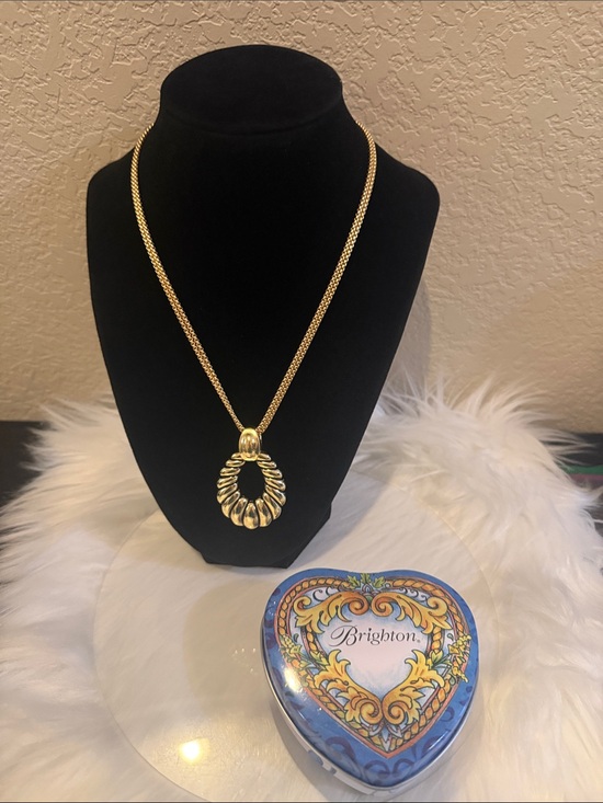 Brighton Jewelry - 💛🆕 Brighton Athena Gold-Tone Sculpted Loop Pendant Necklace NWT